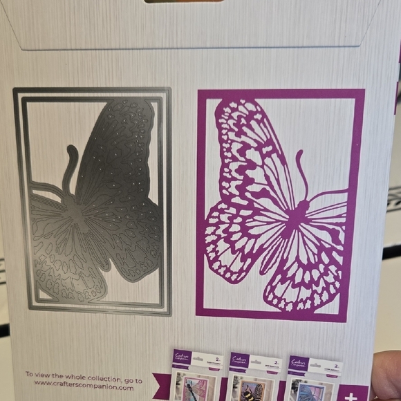 Crafter's Company Lady Butterfly Create-a-card Die NEW - Picture 3 of 3